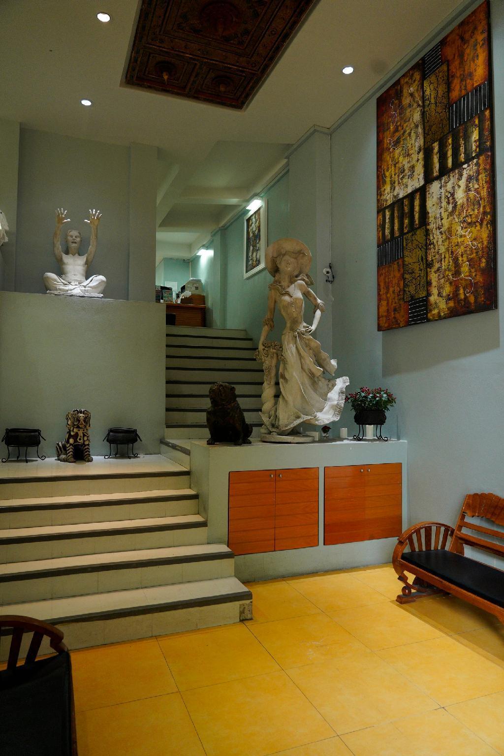 Villa Cha-Cha Khaosan Rambuttri Bangkok Buitenkant foto