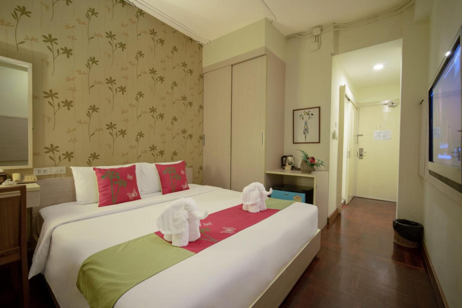 Villa Cha-Cha Khaosan Rambuttri Bangkok Buitenkant foto